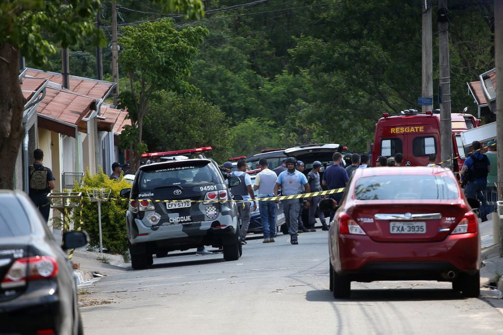 Assalto em Viracopos: suspeito é morto após fazer família refém, OMDN, O Mundo dos Negócios