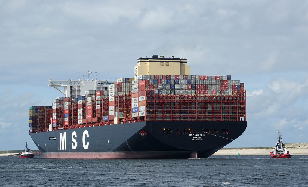 Capacidade média dos navios cresce entre 2% e 5% no mundo_MSC Gulsun_Kees Torn Porto de Roterdã